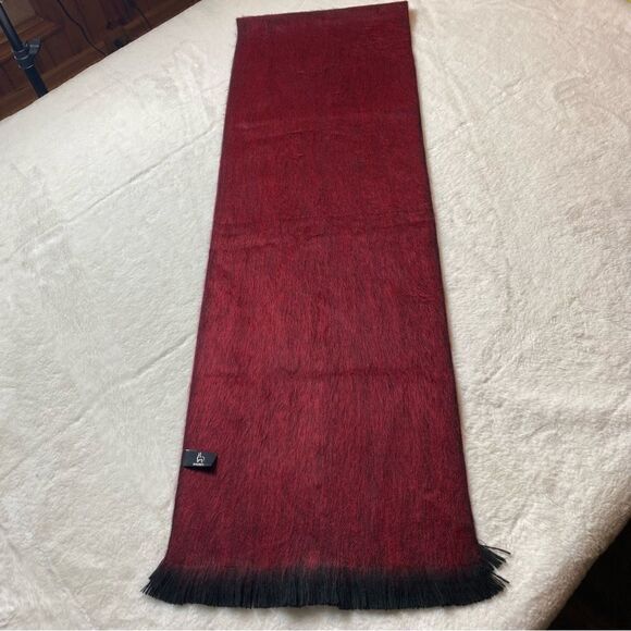 Shupaca Sapphire Red Alpaca Scarf - Picture 4 of 9
